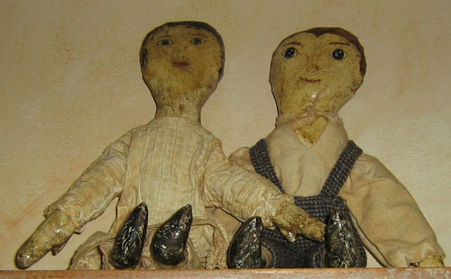 Image: 2 Antique Folk Art Dolls Image: 2 Antique Folk Art Dolls